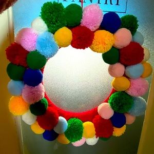 Super Cute! Pom-pom Wreath NWOT